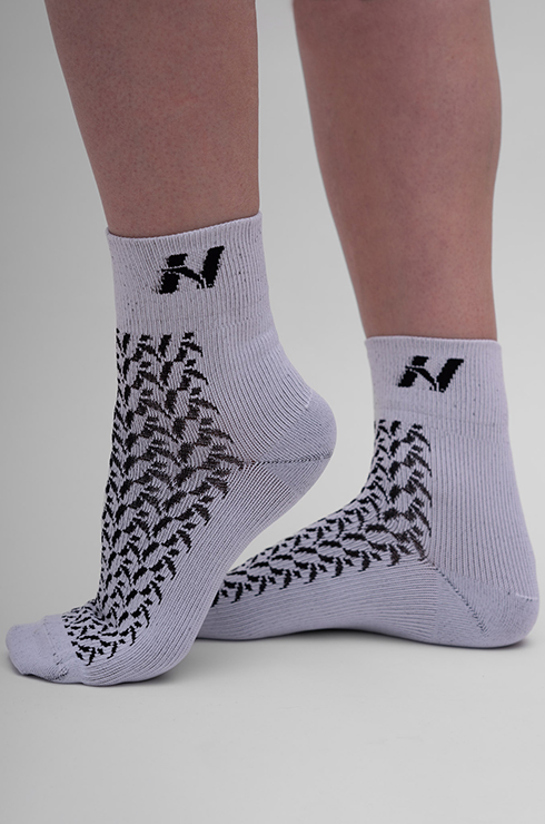 Ne NEBBIA “HI-TECH” N-pattern Crew Socks 130